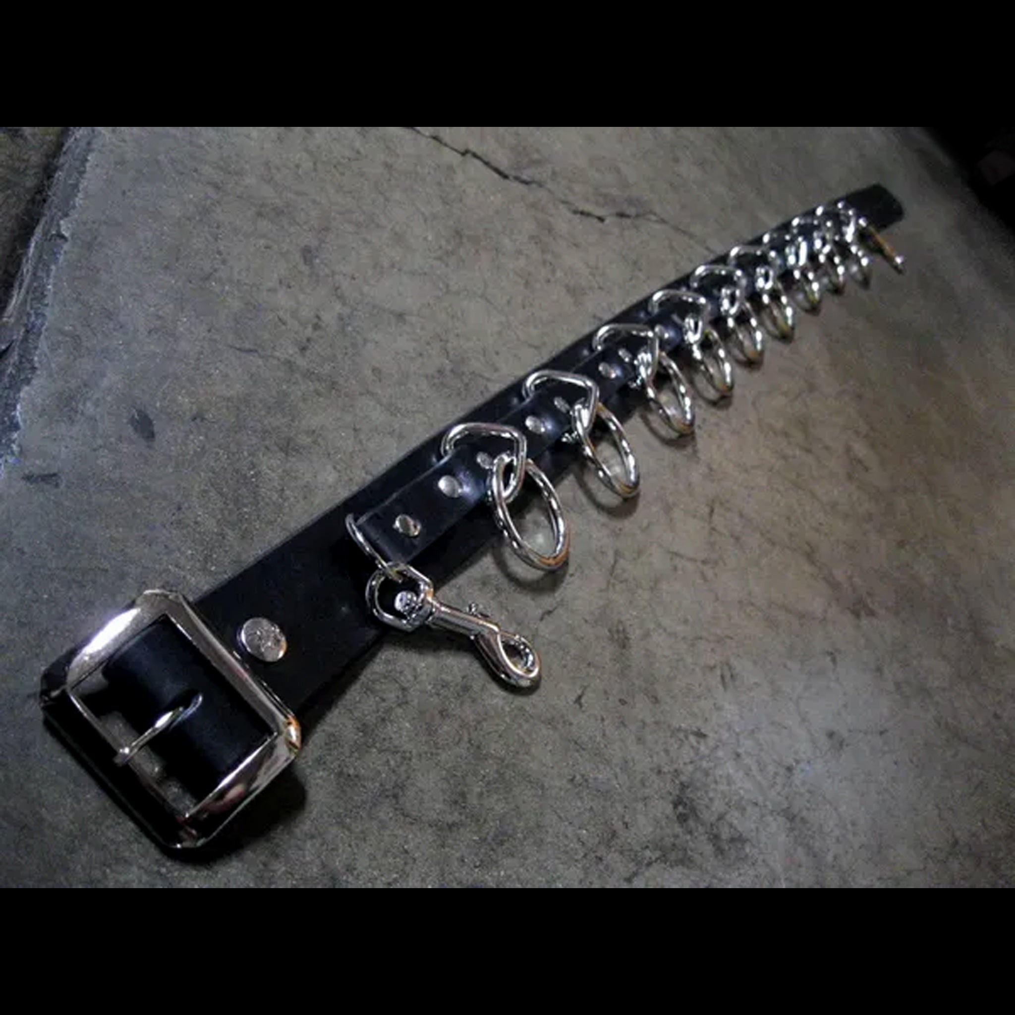 9 ring bondage belt