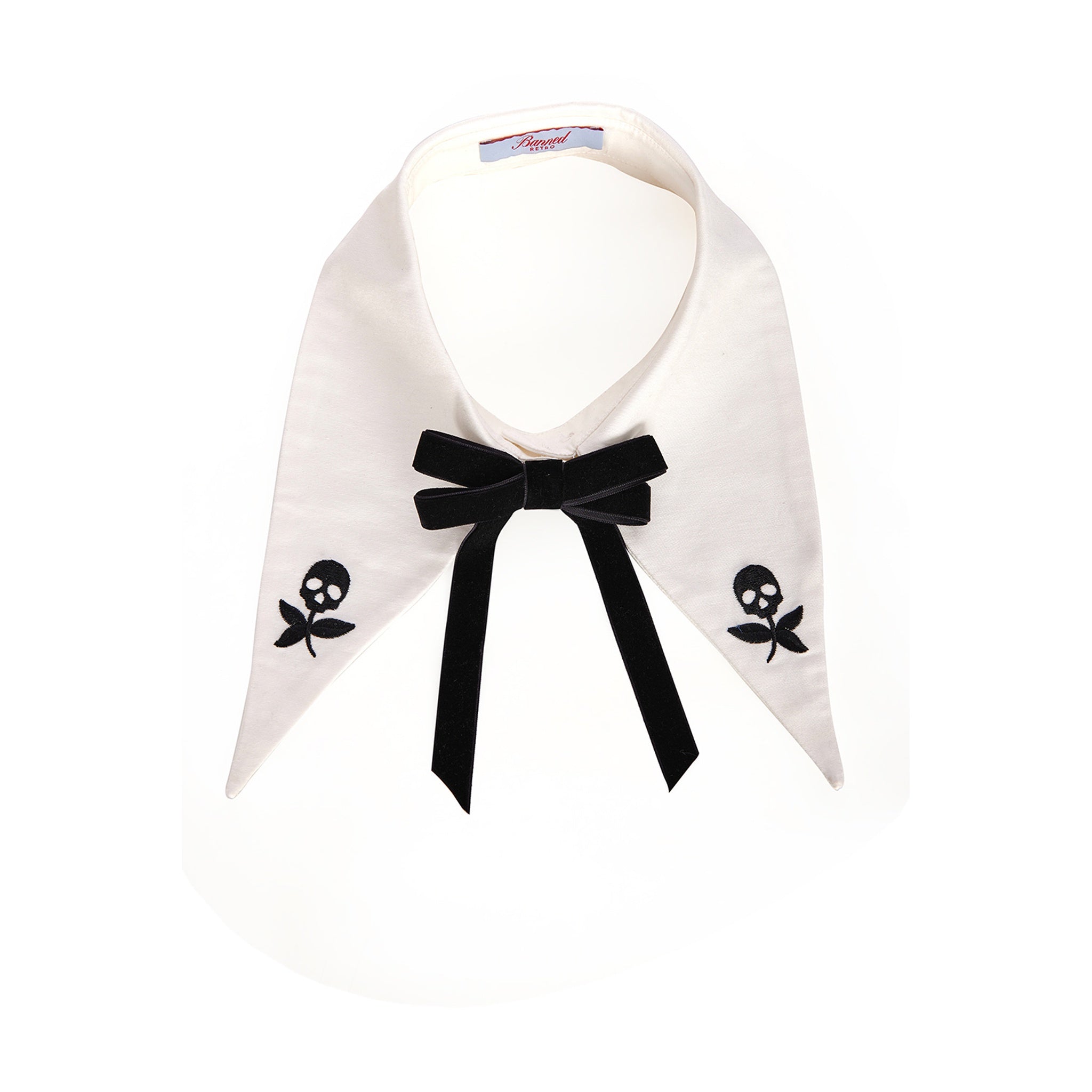 Embroidered Collar