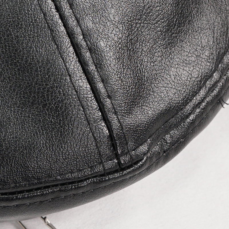Pinned Beret