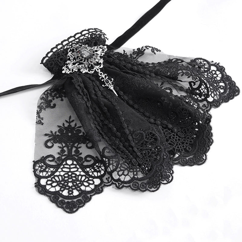 Gothic Brooched Fringe Ascot