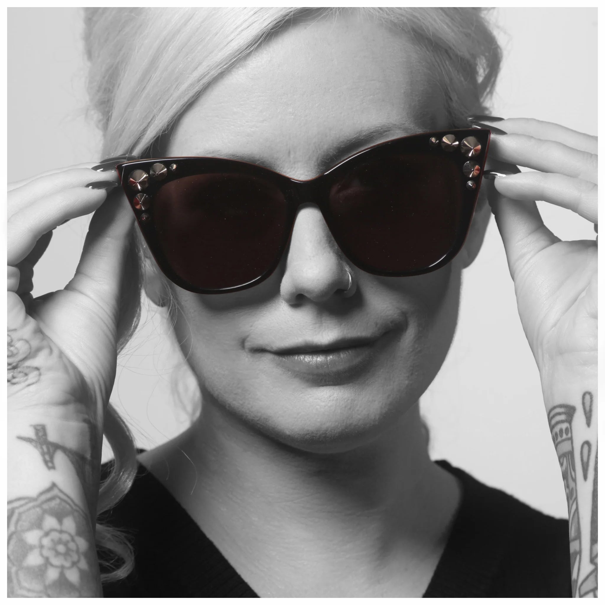 Roxanne Spikes Glasses
