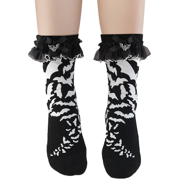Ruffle Bat Print Socks
