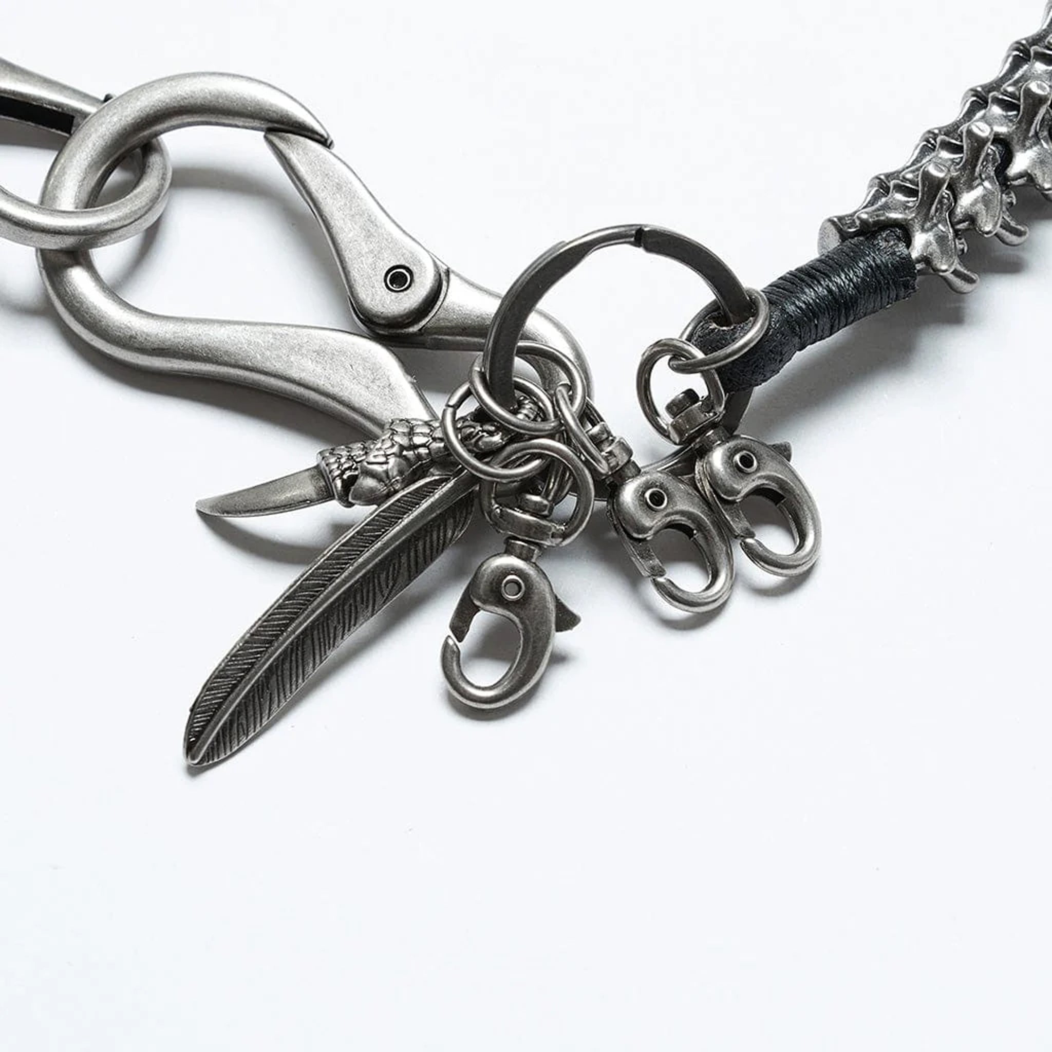 Spine Pendant Pants Chain