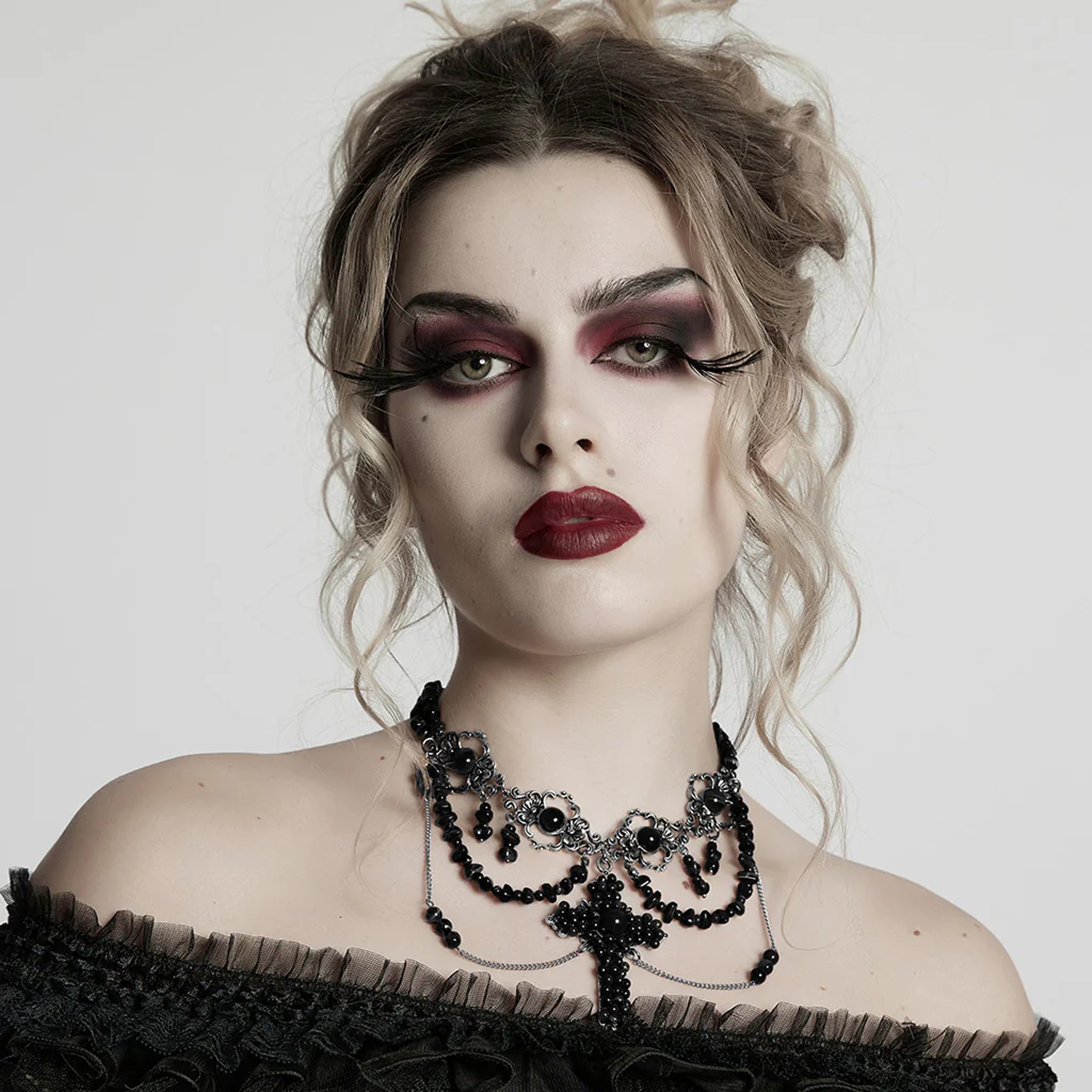 Immortelle Cross Necklace