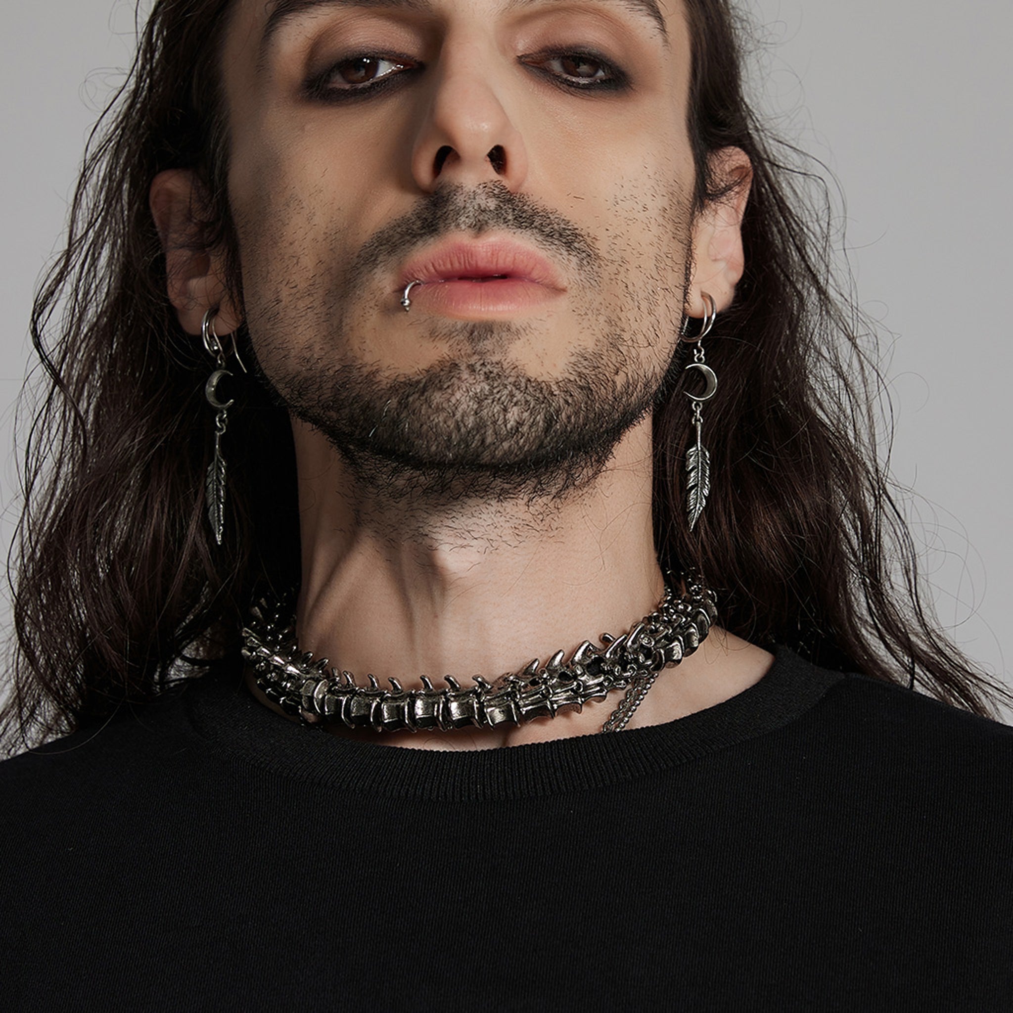 Spine Choker