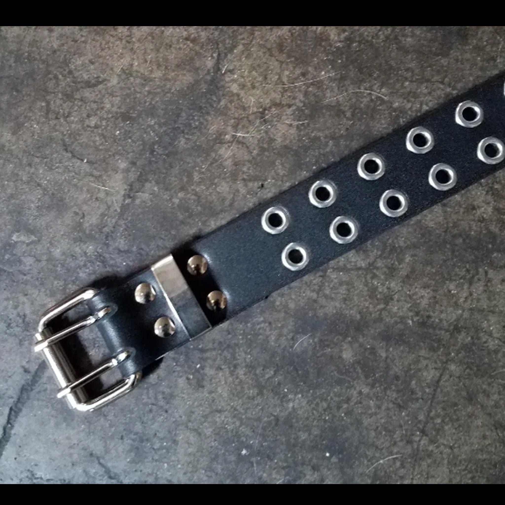 2 row grommet leather belt